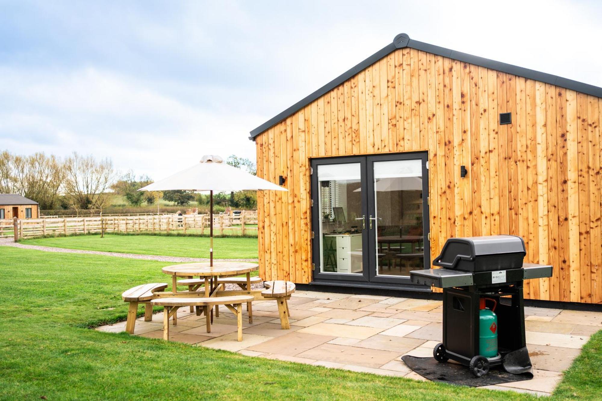 Oak Lodge Ashbourne  Exterior photo